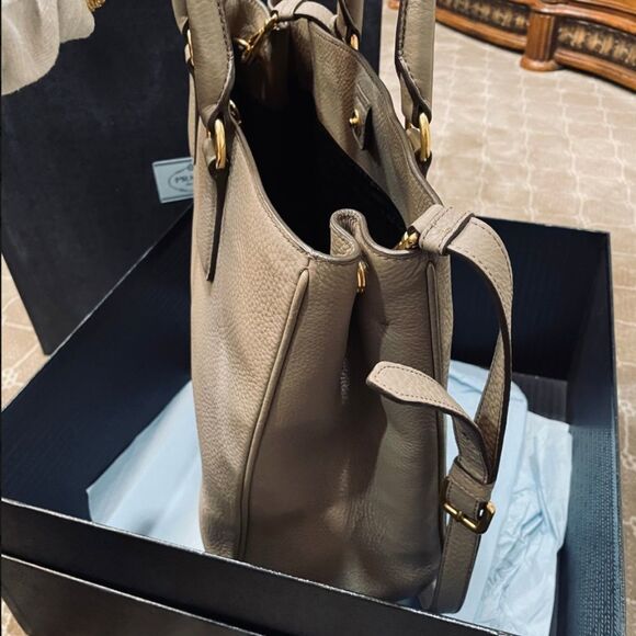 Prada Purse  - Picture 12 of 12